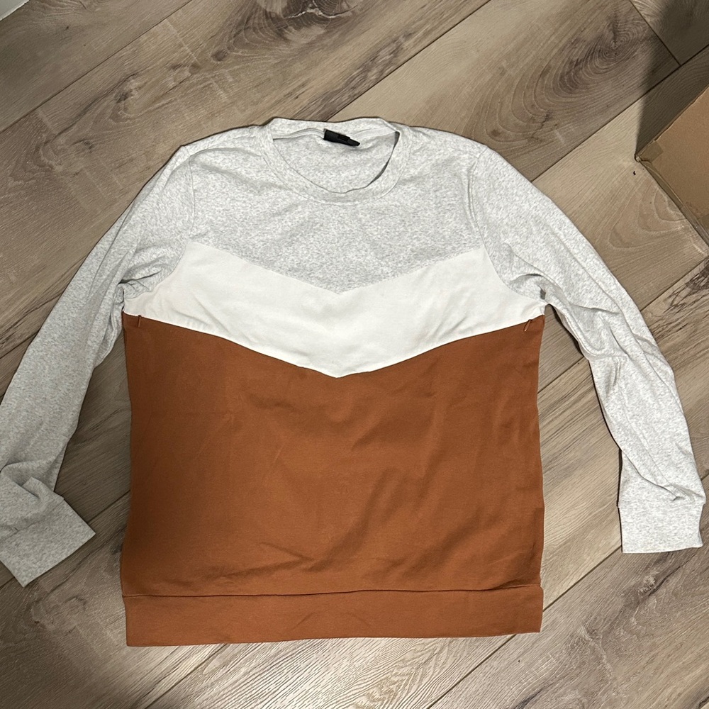 Nursing Queen Gray and Brown Sweatshirt